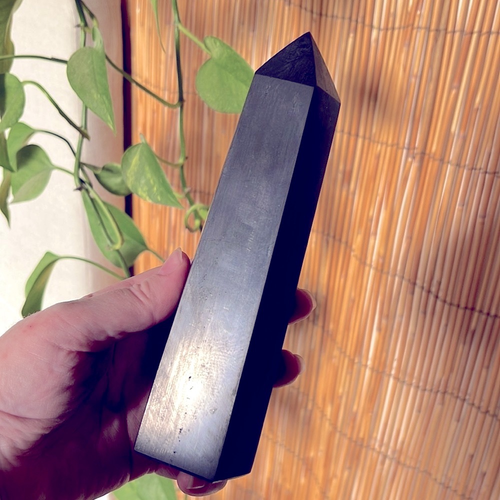 Wow! Large Elite Shungite ‘Miracle Stone’ Gemstone tower - Picture 1 of 10